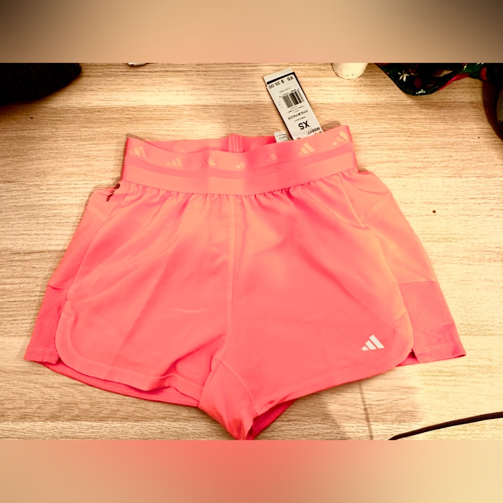 Adidas Running Shorts Women’s XS Coral Pink